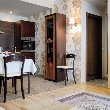 Апартамент In Royal 5 Pool View