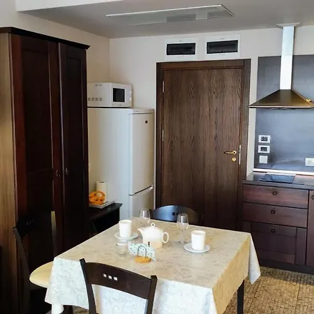 In Royal 5 Pool View Слънчев бряг