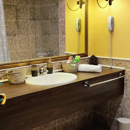 In Royal 5 Pool View Солнечный берег