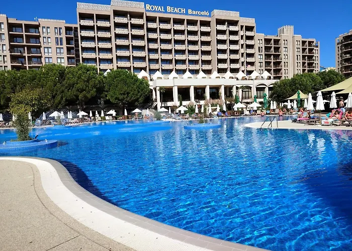 In Royal 5 Pool View Apartmán