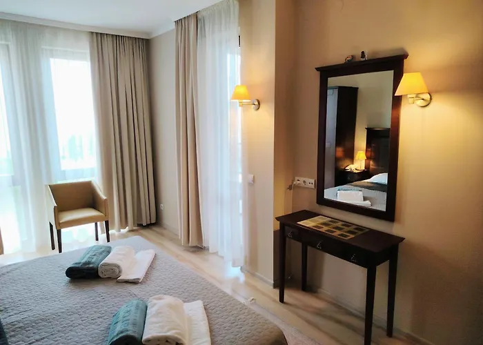 Apartman In Royal 5 Pool View Napospart