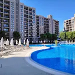 アパート In Royal 5 Pool View サニービーチ