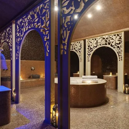 In Royal 5 Pool View Slăntjev Brjag