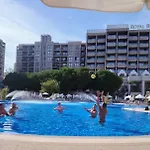 In Royal 5 Pool View Apartman